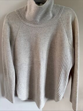 VINCE Side-Zip Ribbed Wool & Cashmere Turtleneck Sweater, Size M